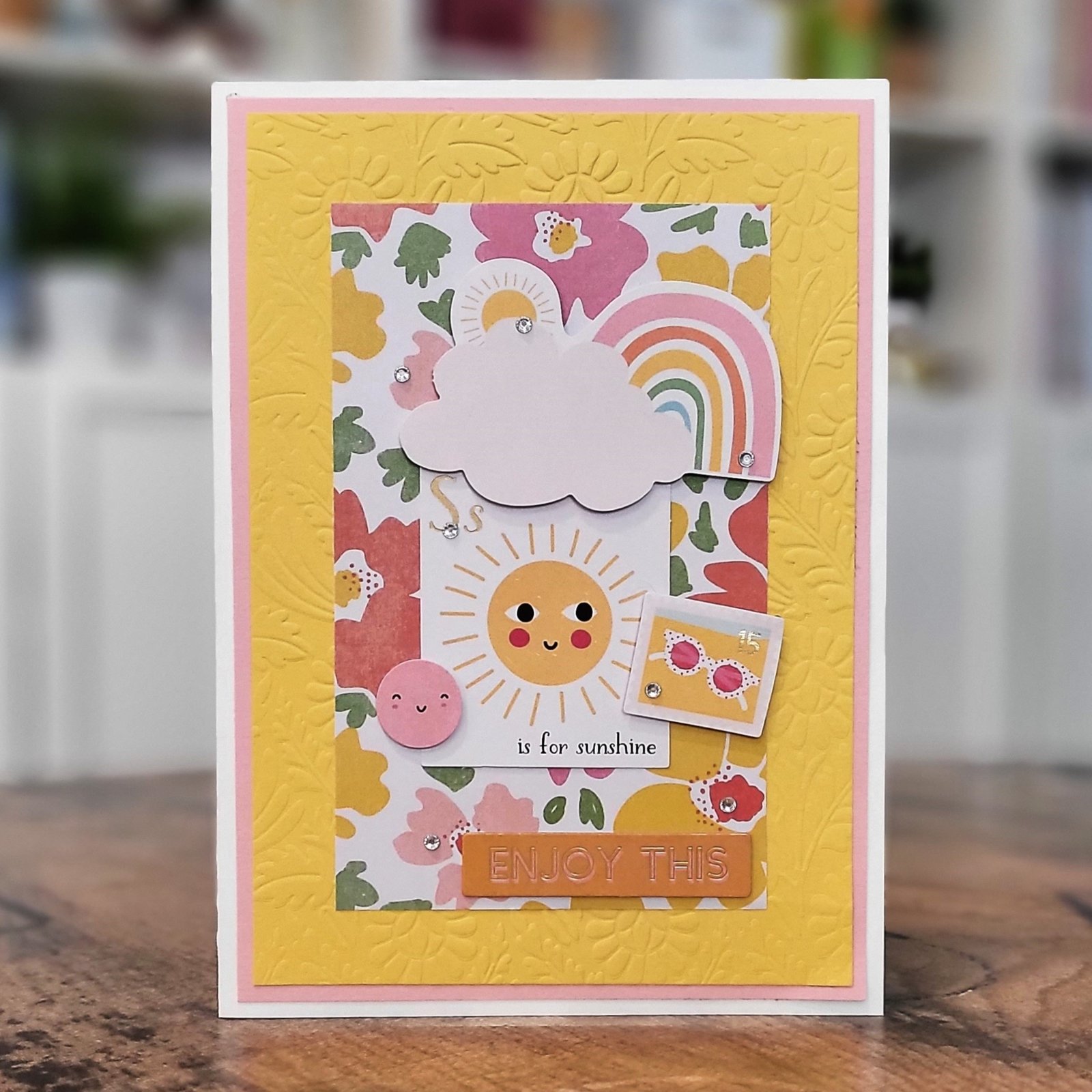 Yellow Feathers – Yes Please PaperCrafts